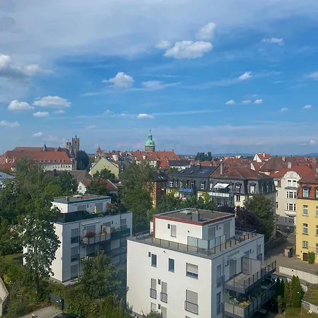 Stadtapartment, Zentral, Moebliert, Wlan, 4 Personen Apartment